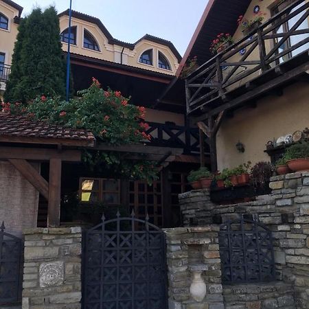Апартаменты В Старом Городе Kamianets-Podilsky Extérieur photo